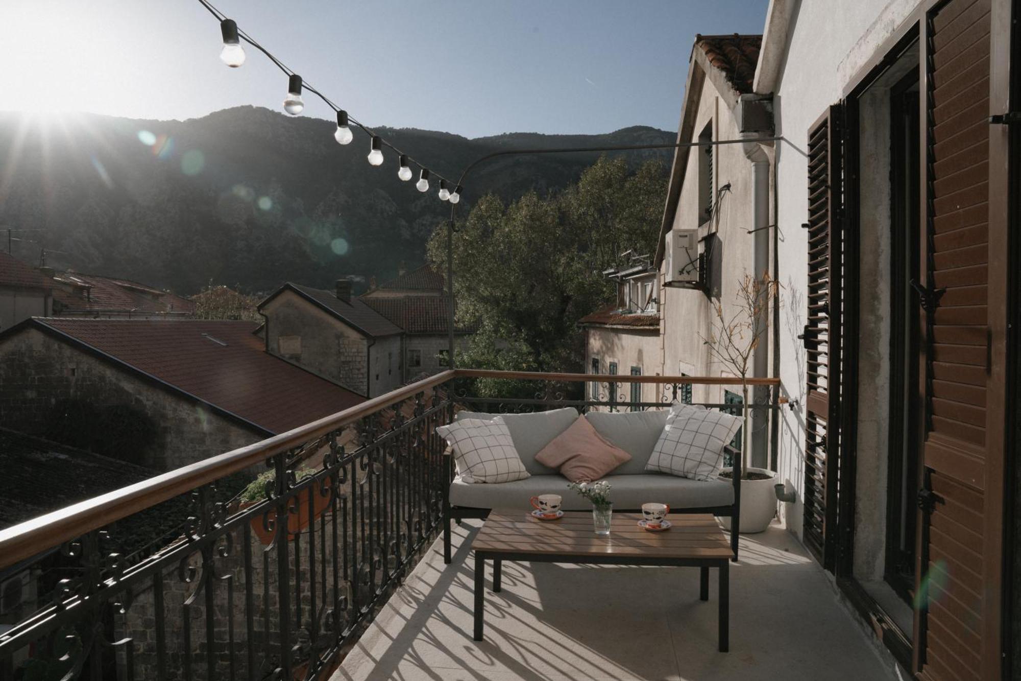 Nest 382 Apartment Kotor Exterior foto